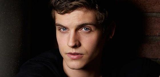 Daniel Sharman nie powróci w 4 sezonie 