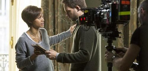 Pierwsze spojrzenie: Zoe Saldana wczuwa się w postać na planie 