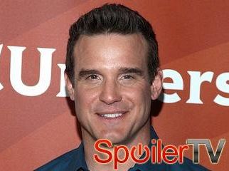 Eddie McClintock pojawi się gościnnie w finale 6 sezonu Castle