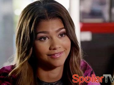 Zendaya pokazuje chłopakom kto rządzi w nowym filmie Disney Channel Zapped