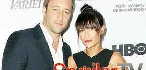 Alex O'Loughlin z 