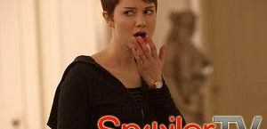 Valorie Curry z 
