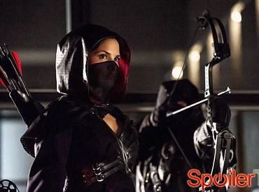 Pierwsze spojrzenie: Nyssa powraca w finale 2 sezonu Arrow