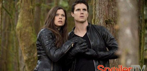 Robbie Amell z 