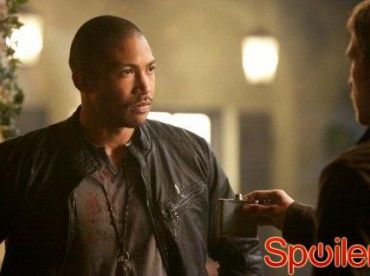 Charles Michael Davis z The Originals  o kluczowych retrospekcjach i epickim finale