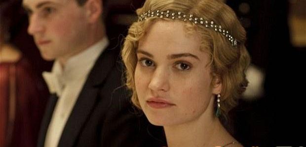 Lily James opuści serial po piątym sezonie 