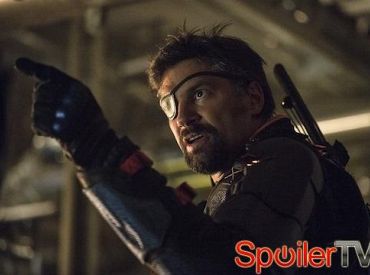Finał Arrow: Slade chwyta [spoiler]. Kanarek i Nyssa kontra Ravager i wiele więcej