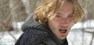 Toby Regbo z 