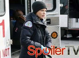 Finał sezonu Chicago Fire: Strzelanina wystawia Dawson i Shay na próbę
