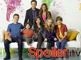 Posłuchaj tytułowej piosenki z Girl Meets World
