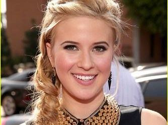 Caroline Sunshine wystąpi w odcinku pilotowym dramatu ABC Family Recovery Road