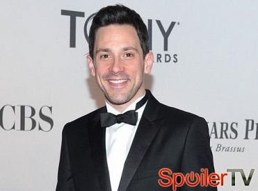Steve Kazee będzie powracał w 5 sezonie Niepokornych