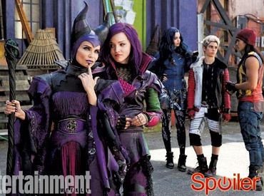 Pierwsze spojrzenie: Kristin Chenoweth jako Maleficent w filmie Descendants