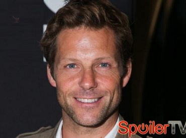 Jamie Bamber pojawi się gościnnie w 5 sezonie Partnerek