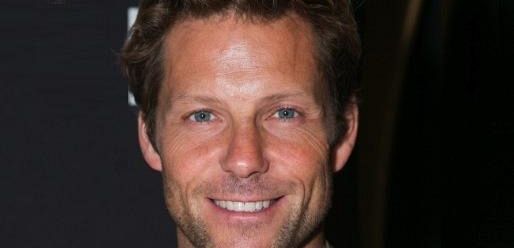 Jamie Bamber pojawi się gościnnie w 5 sezonie 