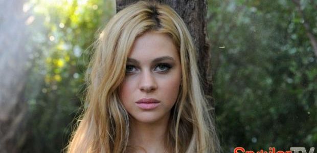 Nicola Peltz powróci w 3 sezonie 