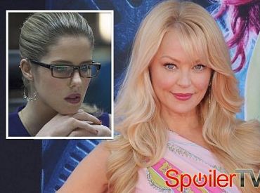 Charlotte Ross jako matka [spoiler] w 3 sezonie Arrow