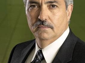 Miguel Sandoval awansowany do stałej obsady w 2 sezonie Bad Judge