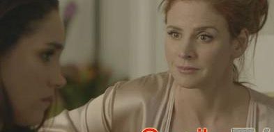 Donna oferuje Rachel słowa mądrości - i swoje ciuchy w 