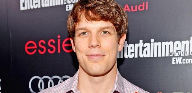 Jake Lacy będzie powracał w 4 sezonie 
