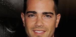 Jesse Metcalfe pojawi się gościnnie w 4 sezonie 