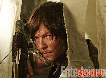 Daryl Dixon jest gotowy do działania na nowym zdjęciu z premiery 5 sezonu Żywych trupów