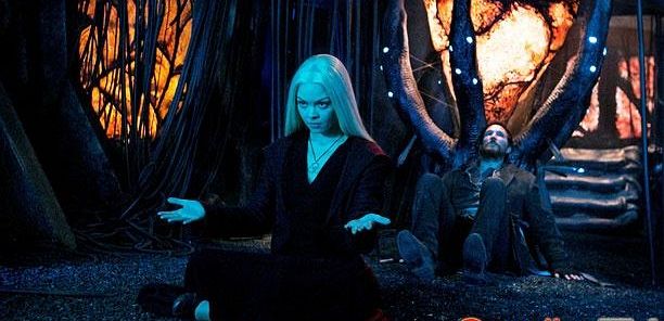 Finał 4 sezonu „Wrogiego nieba”: showrunner David Eick odpowiada na wasze palące pytania