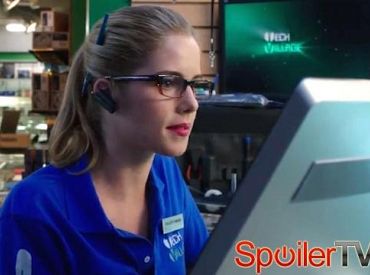 Nowy zwiastun Arrow: Oliver pyta Felicity o [spoiler]