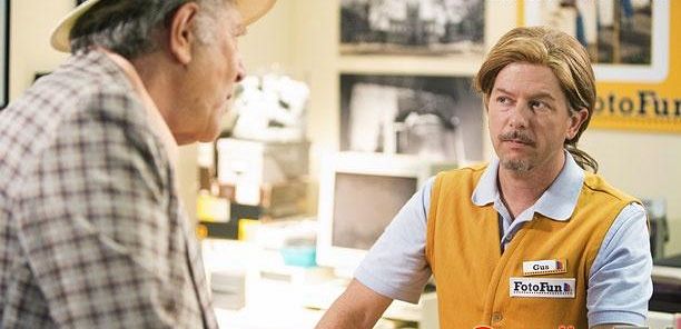 Pierwsze spojrzenie: David Spade gościnnie w 