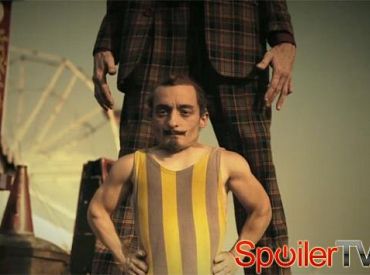 AHS: Freak Show ujawnia dwie kolejne postacie w nowym zwiastunie