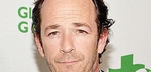 Luke Perry dołącza do 
