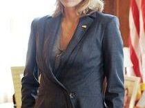 Téa Leoni wraca do akcji w nowym dramacie politycznym Madam Secretary