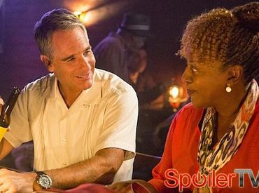Czy premiera NCIS: New Orleans podążyła zbyt wieloma wielkimi, łatwymi tropami?