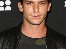 Daren Kagasoff będzie powracał w Red Band Society