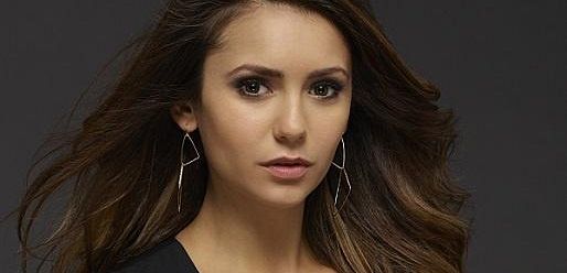 Nina Dobrev z 