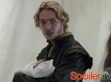 Toby Regbo o rodzicielskich umiejętnościach Franciszka, zagrożeniu ze strony Loli i innych rzeczach w 2 sezonie Reign