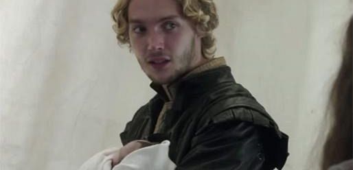 Toby Regbo o rodzicielskich umiejętnościach Franciszka, zagrożeniu ze strony Loli i innych rzeczach w 2 sezonie 