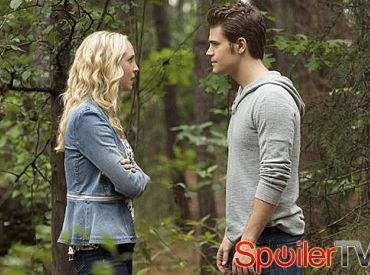 Stefan i Caroline wracają do natury w Pamiętnikach wampirów