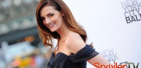 Lydia Hearst zagra w 