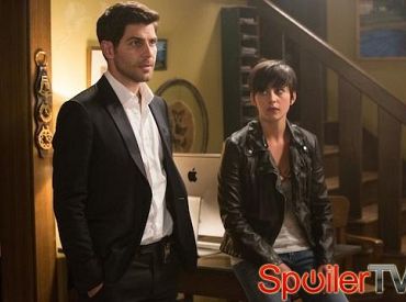 David Giuntoli z Grimm o tym czy normalny Nick może porzucić zniszczony bajkowy świat za sobą