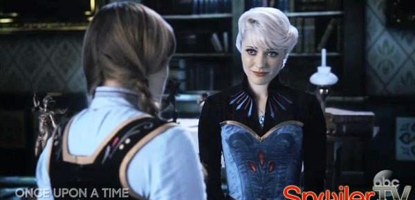 Elsa i Anna się spotykają - ale jest lodowaty sekret w 