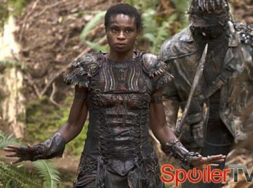 Adina Porter z The 100 przemówiła: Czy nowa sojuszniczka Octavii jest godna zaufania?