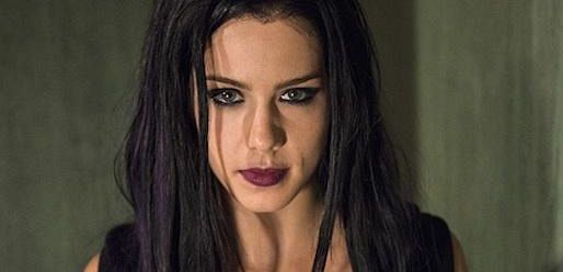 Emily Bett Rickards z „Arrow”: „Byłam smutna kiedy dowiedziałam się jak smutna była Felicity”