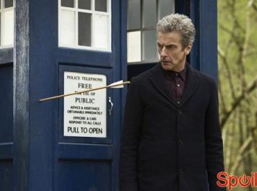 Peter Capaldi powróci w 9 sezonie Doktora Who