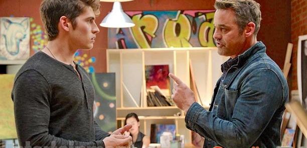 Pierwsze spojrzenie: Nicholas Brendon debiutuje w 