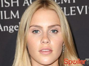 Czy Claire Holt będzie Supergirl?