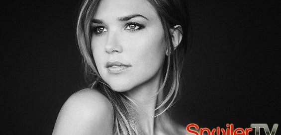 Arielle Kebbel będzie powracać w komedii HBO 