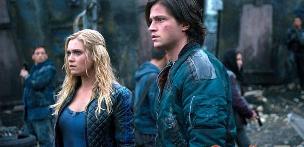 Eliza Taylor mówi o jesiennym finale 2 sezonu 