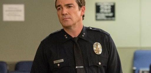 Jon Tenney z 