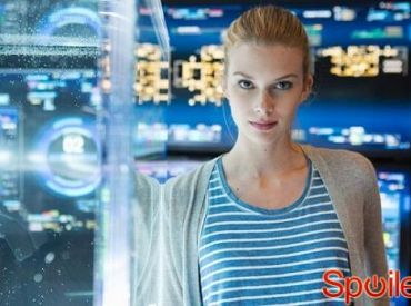 Allison Scagliotti, Salli Richardson-Whitfield i Ritesh Rajan dołączyli do Stitchers